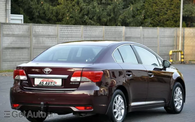 TOYOTA Avensis 2.0 Multidrive S Executive