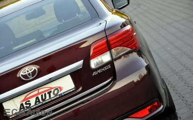 TOYOTA Avensis 2.0 Multidrive S Executive