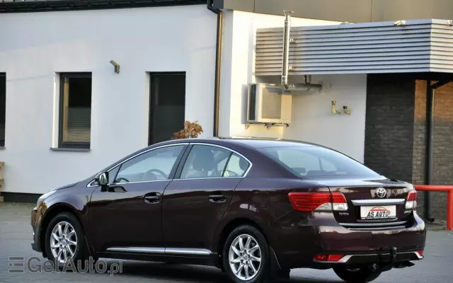 TOYOTA Avensis 2.0 Multidrive S Executive