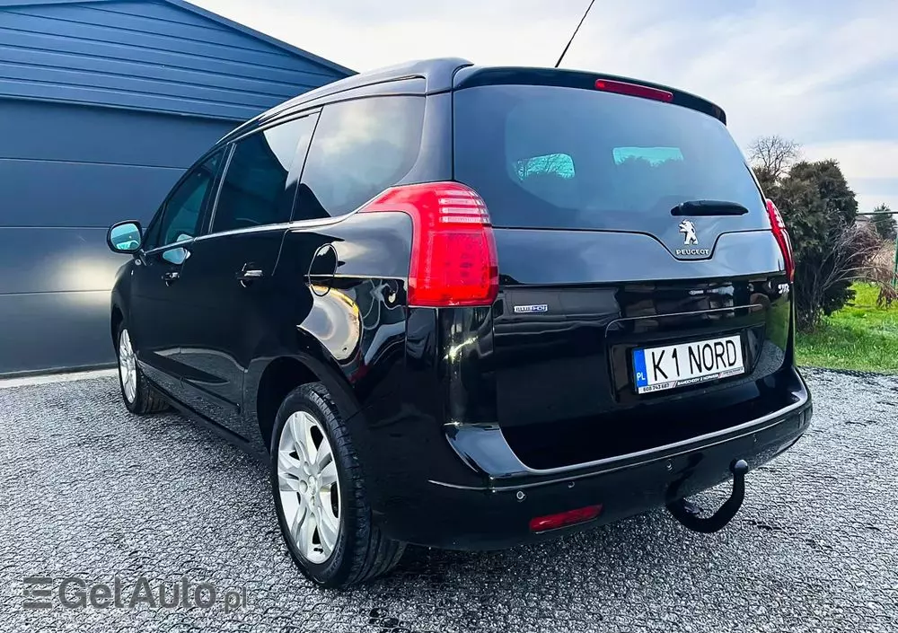 PEUGEOT 5008 1.6 BlueHDi Style 7os