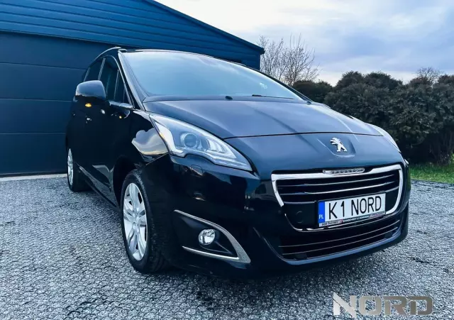 PEUGEOT 5008 1.6 BlueHDi Style 7os