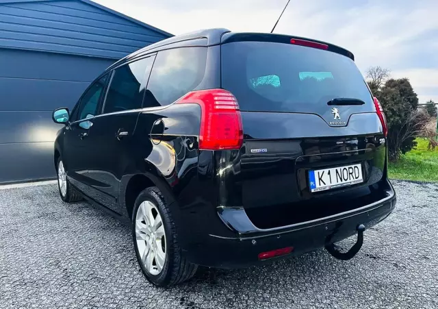 PEUGEOT 5008 1.6 BlueHDi Style 7os