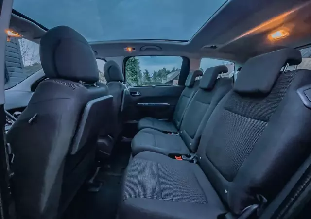 PEUGEOT 5008 1.6 BlueHDi Style 7os