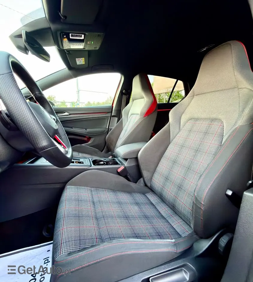 VOLKSWAGEN Golf 2.0 TSI GTI DSG