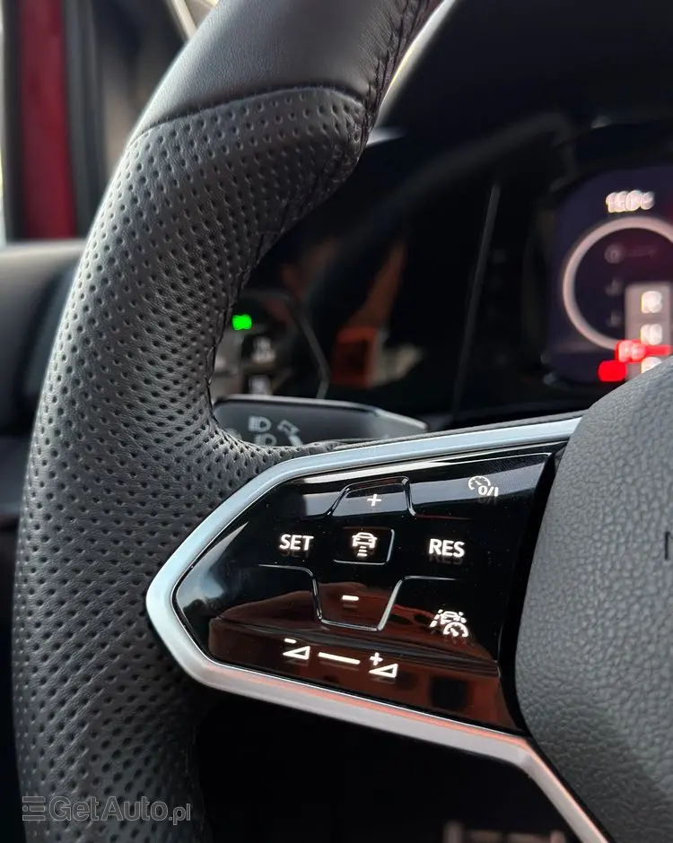 VOLKSWAGEN Golf 2.0 TSI GTI DSG