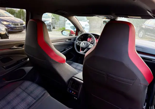VOLKSWAGEN Golf 2.0 TSI GTI DSG