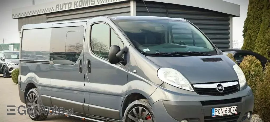 OPEL Vivaro 