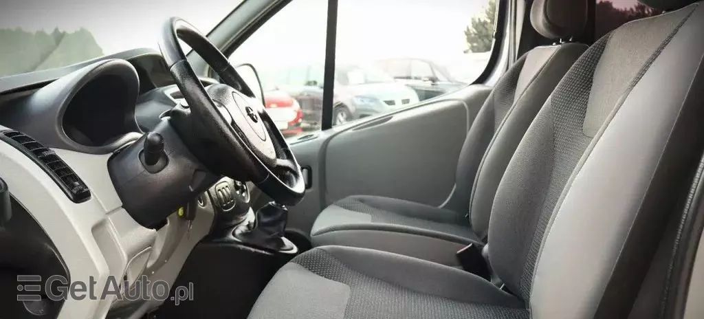 OPEL Vivaro 