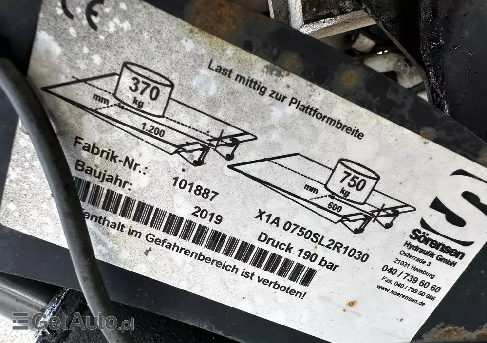 RENAULT MASTER Kontener/Winda 750kg/Klima/tempomat/Kamera/990kg ładowności 