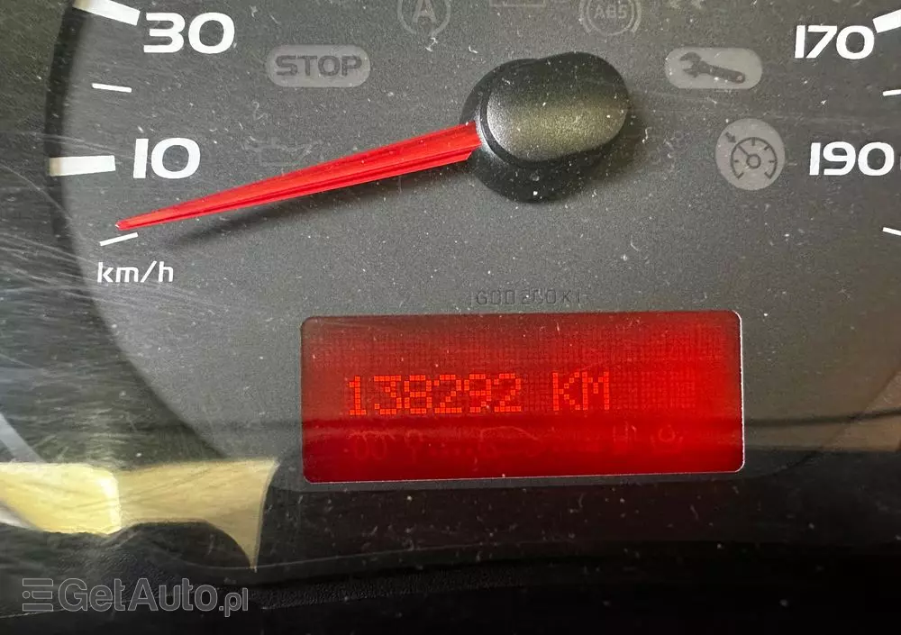 RENAULT MASTER Kontener/Winda 750kg/Klima/tempomat/Kamera/990kg ładowności 