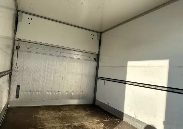 RENAULT MASTER Kontener/Winda 750kg/Klima/tempomat/Kamera/990kg ładowności 