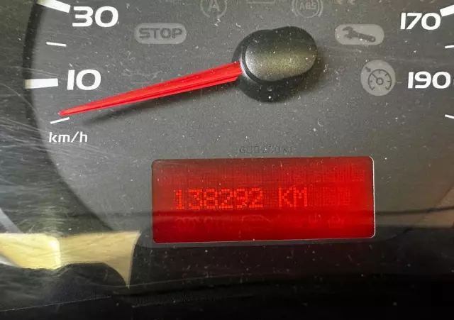 RENAULT MASTER Kontener/Winda 750kg/Klima/tempomat/Kamera/990kg ładowności 