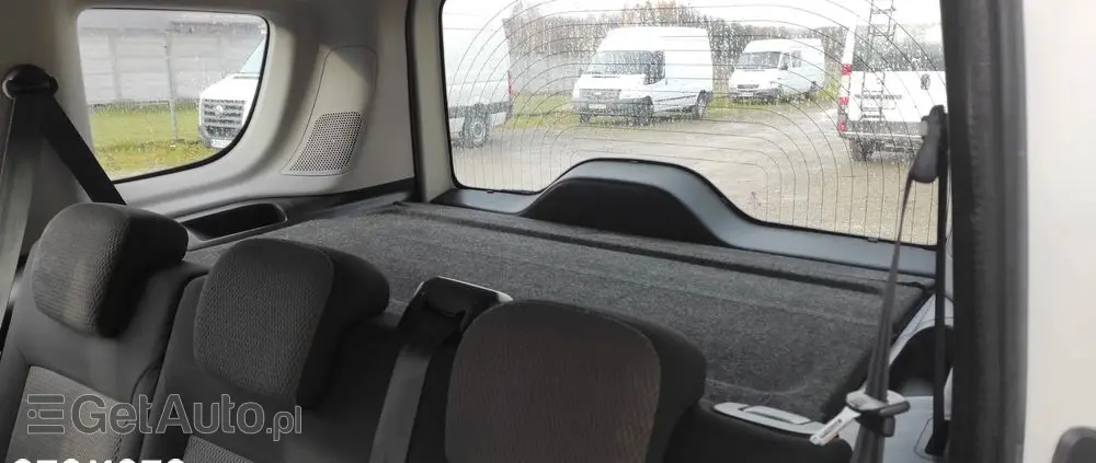 FIAT DOBLO multyat POLSKI SALON 1 WŁASCICIEL 5 OSÓB BEZWYPADKOWY 