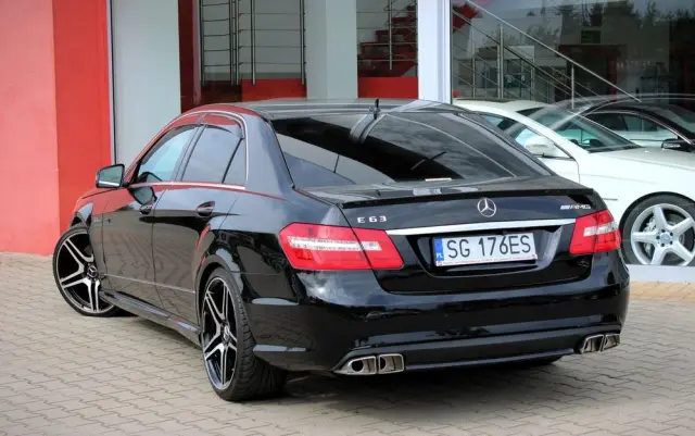 MERCEDES-BENZ Klasa E 500 Avantgarde