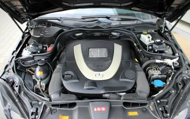 MERCEDES-BENZ Klasa E 500 Avantgarde
