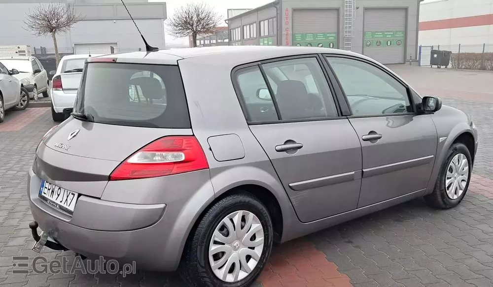 RENAULT Megane 