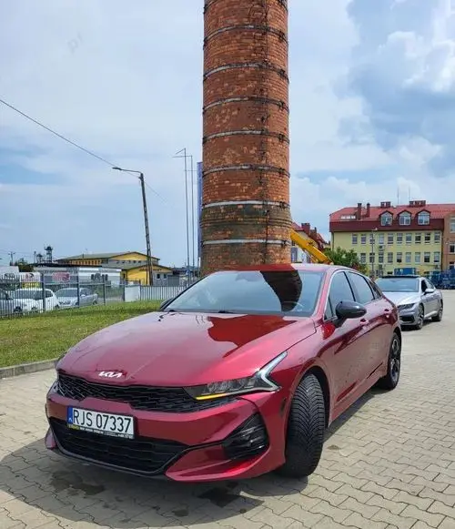KIA K5 