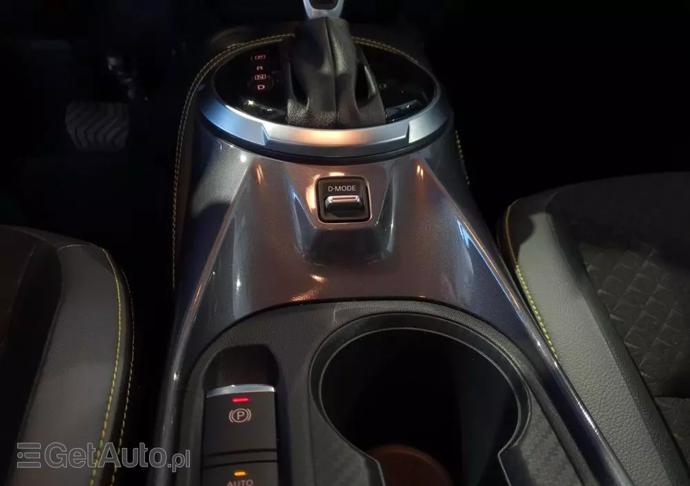 NISSAN Juke 1.0 DIG-T Kiiro DCT