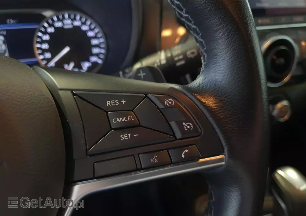 NISSAN Juke 1.0 DIG-T Kiiro DCT