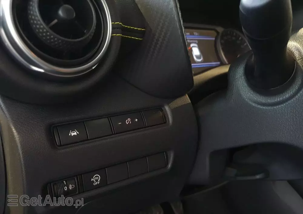 NISSAN Juke 1.0 DIG-T Kiiro DCT