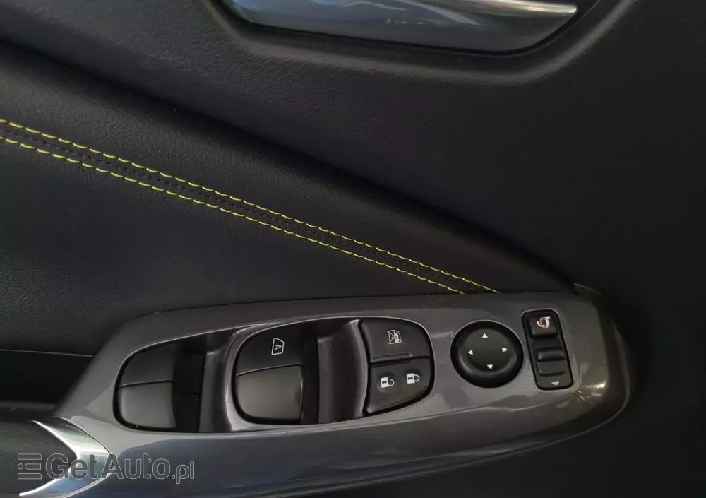 NISSAN Juke 1.0 DIG-T Kiiro DCT