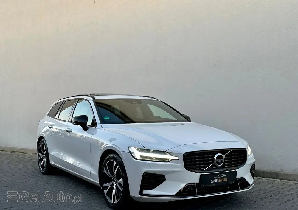 VOLVO V60 T6 AWD Recharge Geartronic RDesign