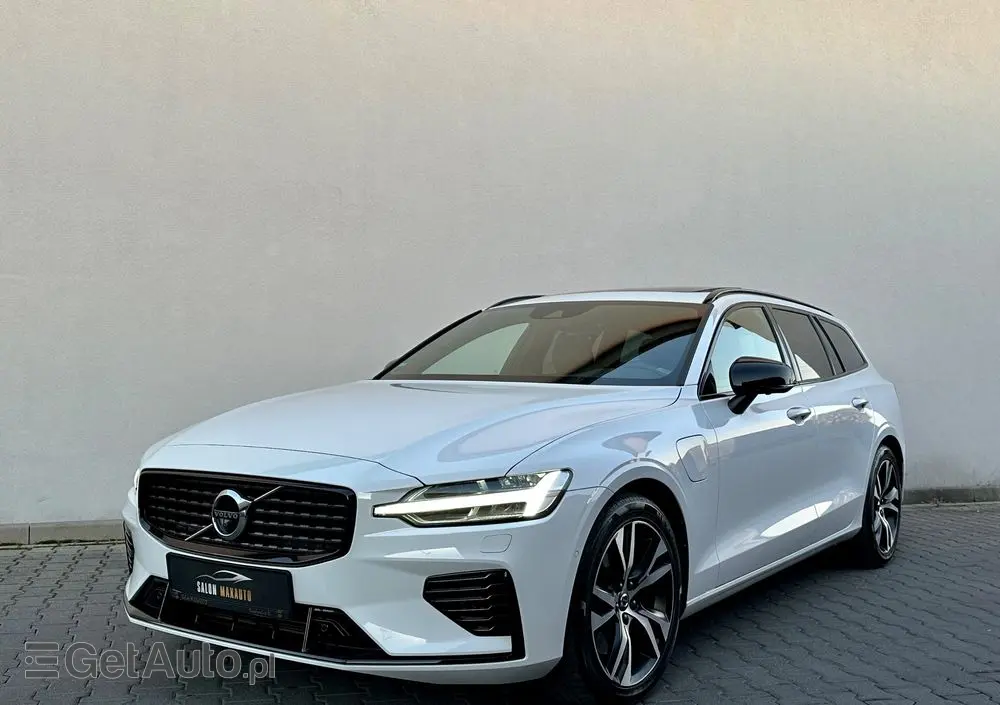 VOLVO V60 T6 AWD Recharge Geartronic RDesign