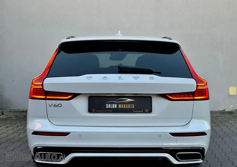 VOLVO V60 T6 AWD Recharge Geartronic RDesign