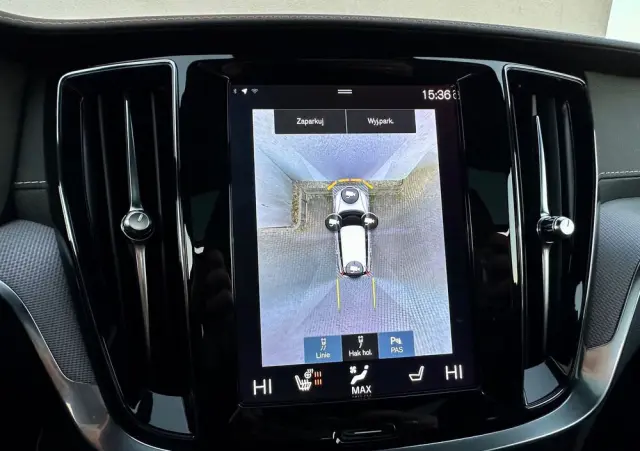 VOLVO V60 T6 AWD Recharge Geartronic RDesign