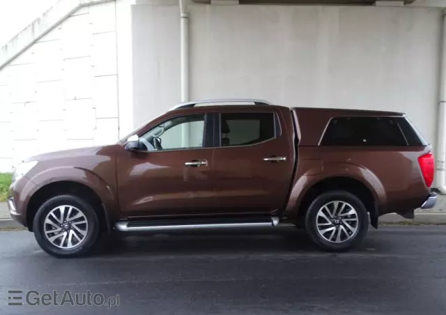 NISSAN Navara 