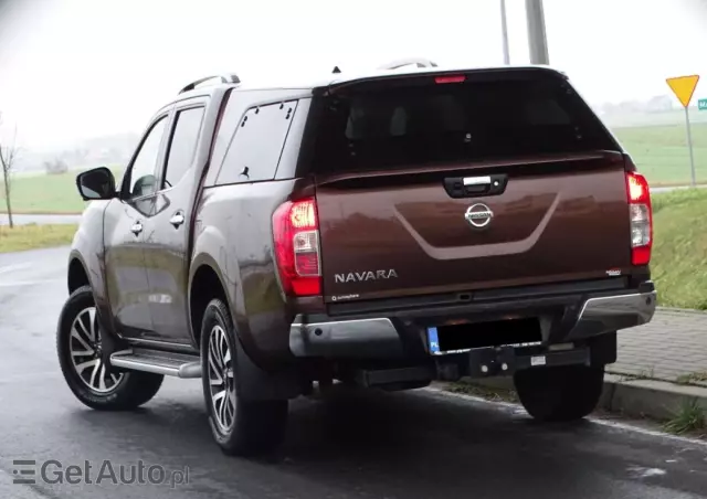 NISSAN Navara 