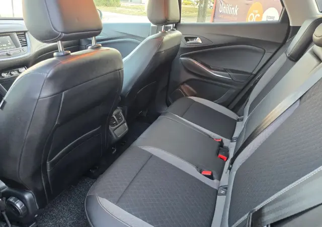 OPEL Grandland X 1.2 Start/Stop Business Elegance