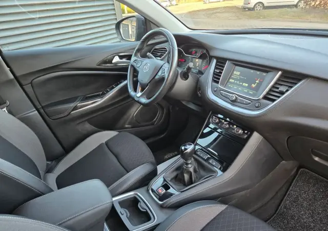 OPEL Grandland X 1.2 Start/Stop Business Elegance