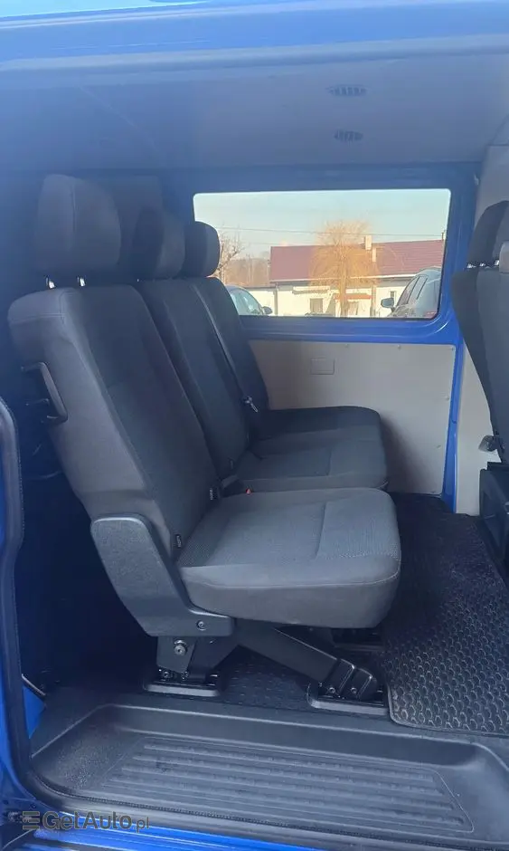VOLKSWAGEN Transporter 