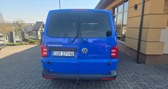 VOLKSWAGEN Transporter 