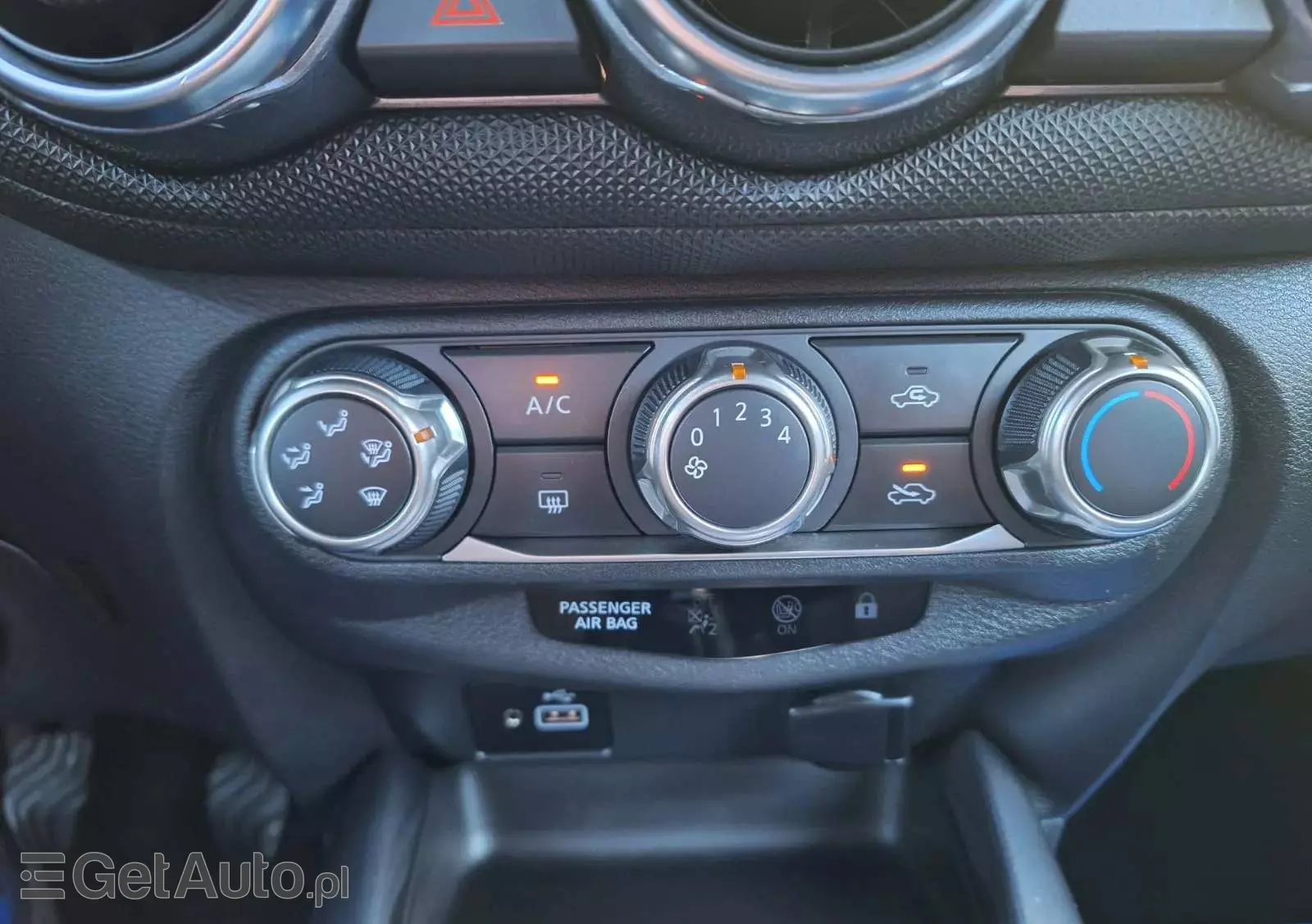 NISSAN Juke 1.0 DIG-T Acenta