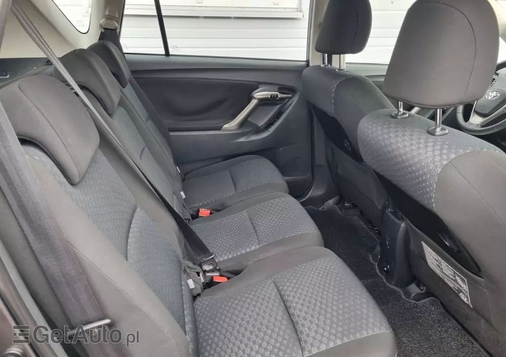 TOYOTA Verso 1.6 Travel