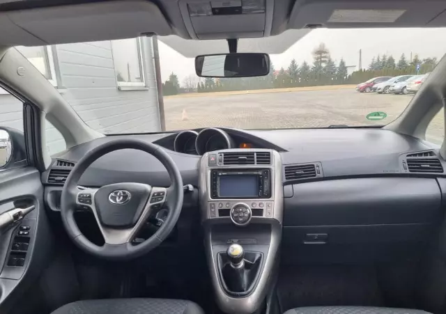 TOYOTA Verso 1.6 Travel