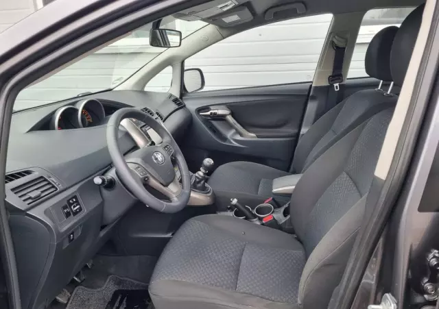 TOYOTA Verso 1.6 Travel