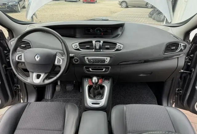 RENAULT Grand Scenic Gr 1.5 dCi Dynamique