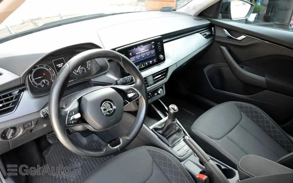 SKODA Kamiq 1.0 TSI Ambition