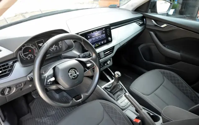 SKODA Kamiq 1.0 TSI Ambition