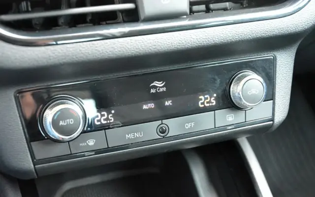 SKODA Kamiq 1.0 TSI Ambition