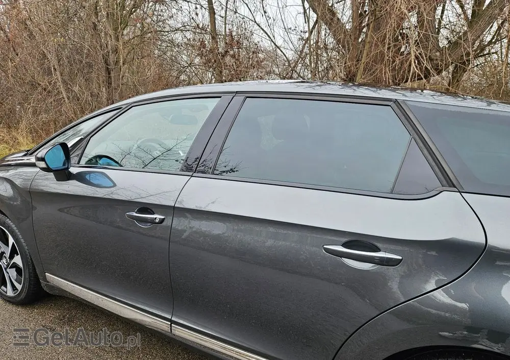 CITROËN DS5 1.6 THP SoChic