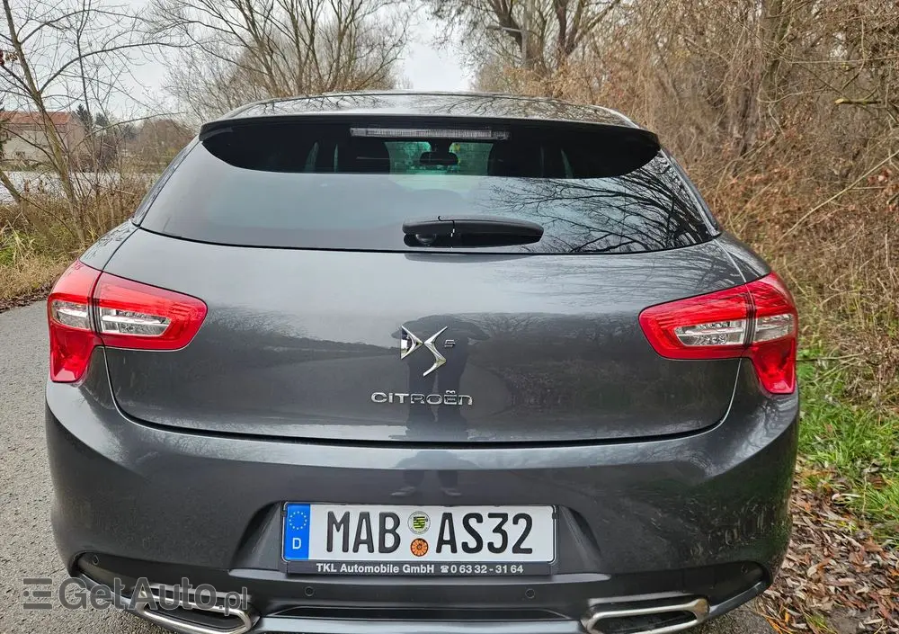 CITROËN DS5 1.6 THP SoChic