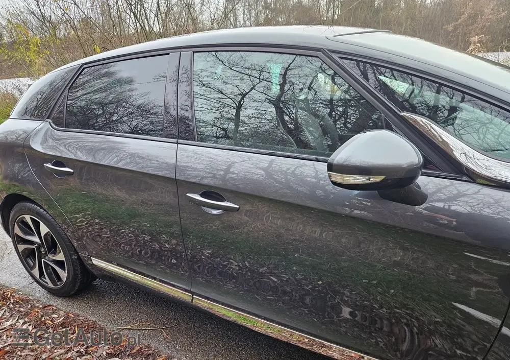 CITROËN DS5 1.6 THP SoChic