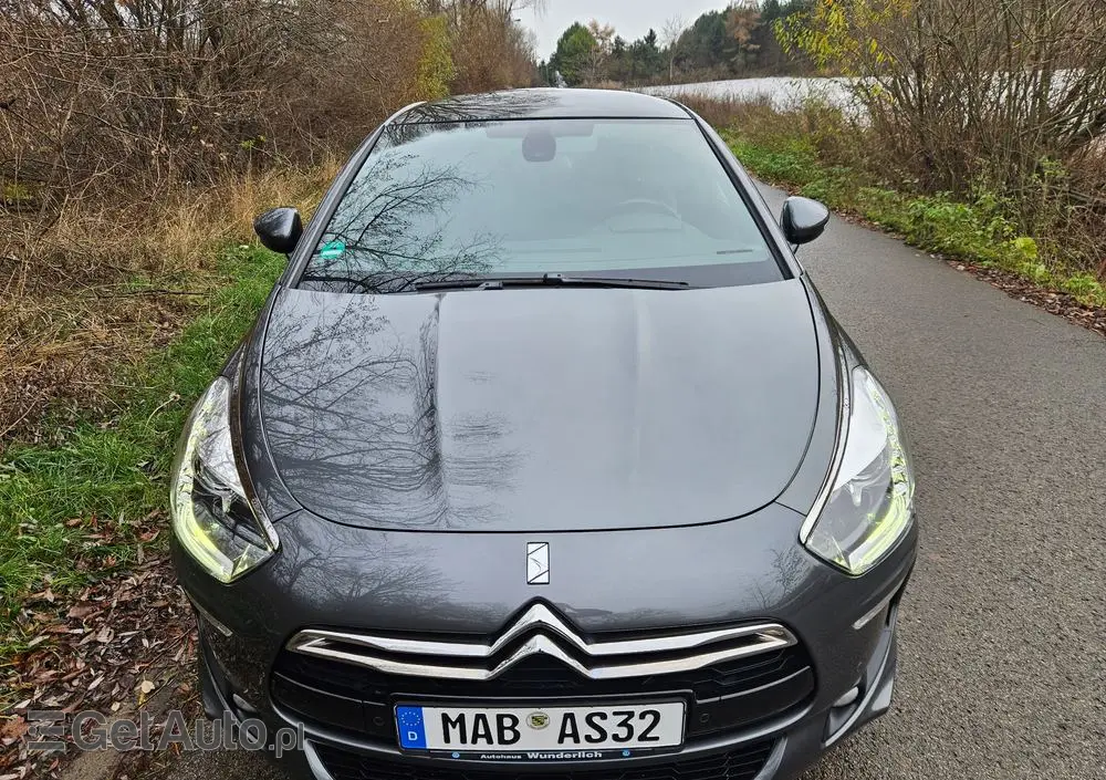 CITROËN DS5 1.6 THP SoChic