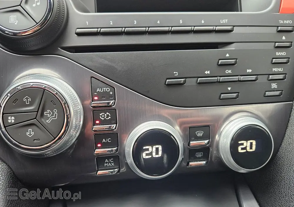 CITROËN DS5 1.6 THP SoChic