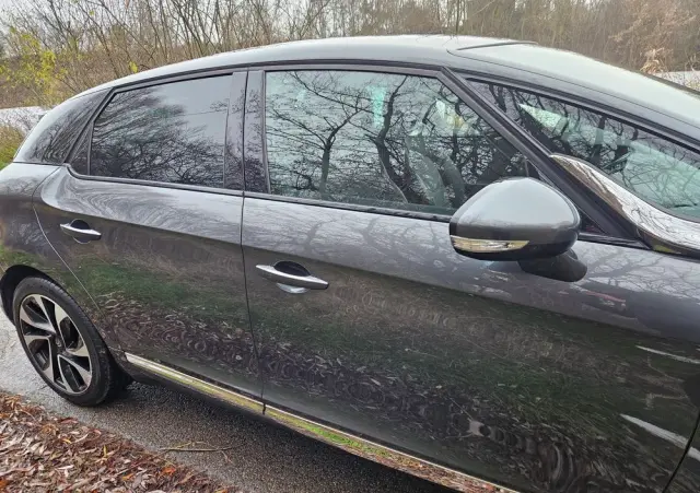 CITROËN DS5 1.6 THP SoChic