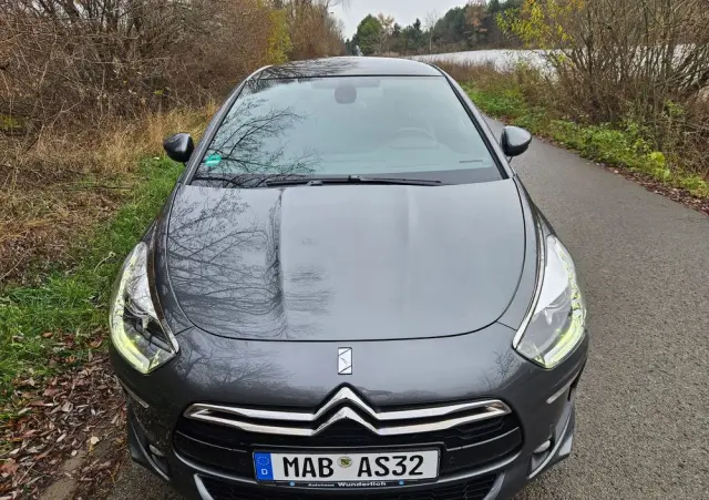 CITROËN DS5 1.6 THP SoChic